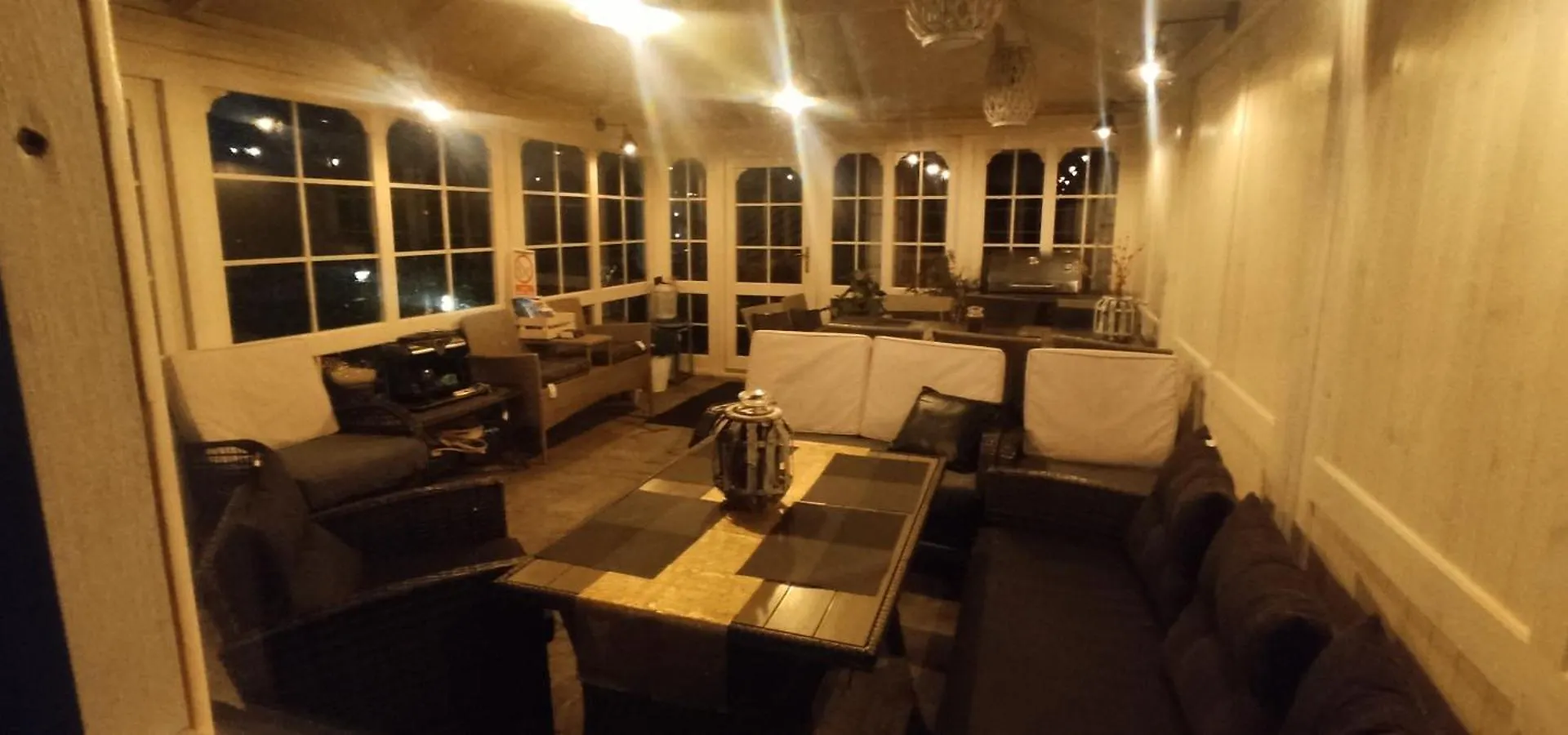 Homestay Roza Wiatrow Dom Wypoczynkowy Kolobrzeg Poland