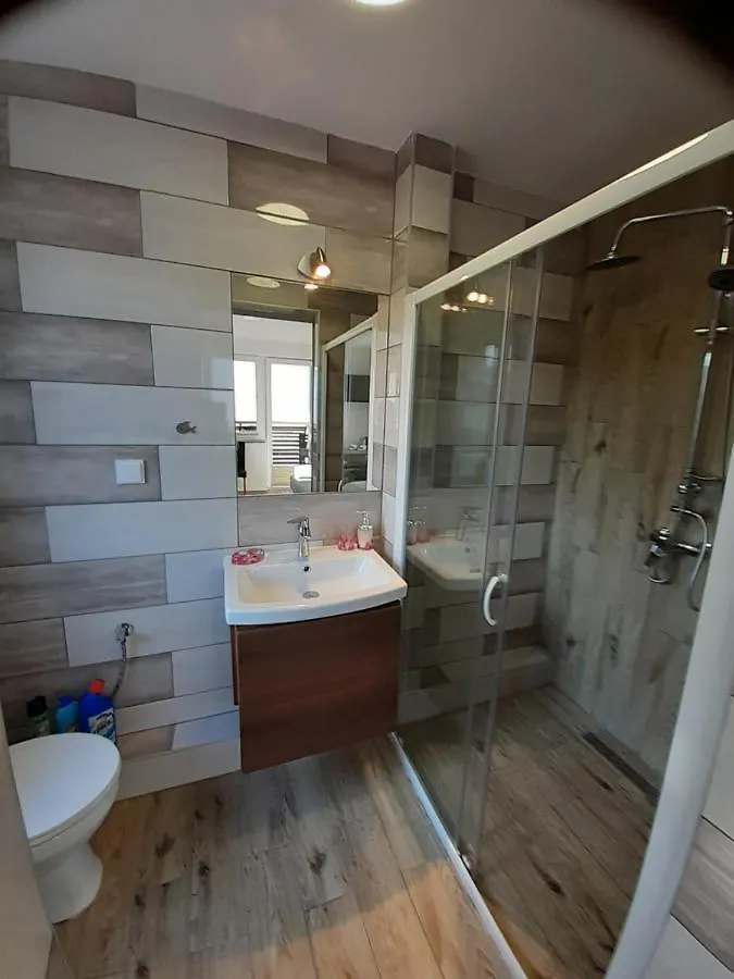 Roza Wiatrow Dom Wypoczynkowy Kolobrzeg Homestay