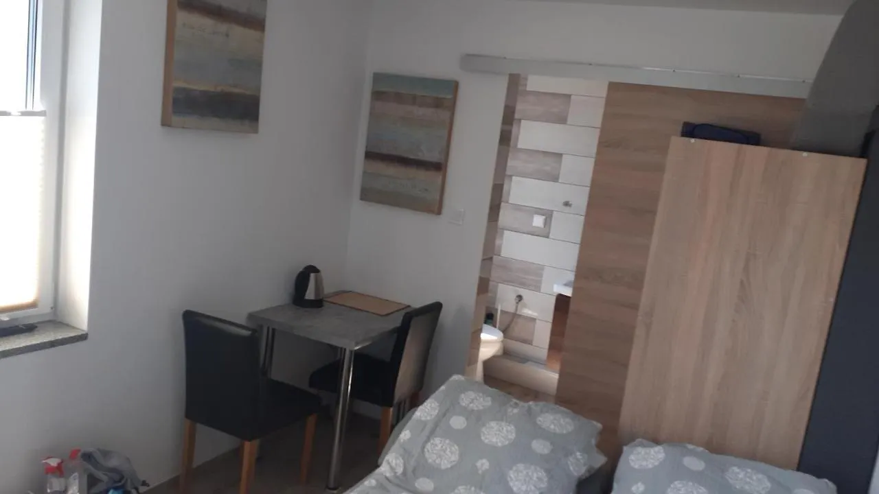 Roza Wiatrow Dom Wypoczynkowy Kolobrzeg Homestay